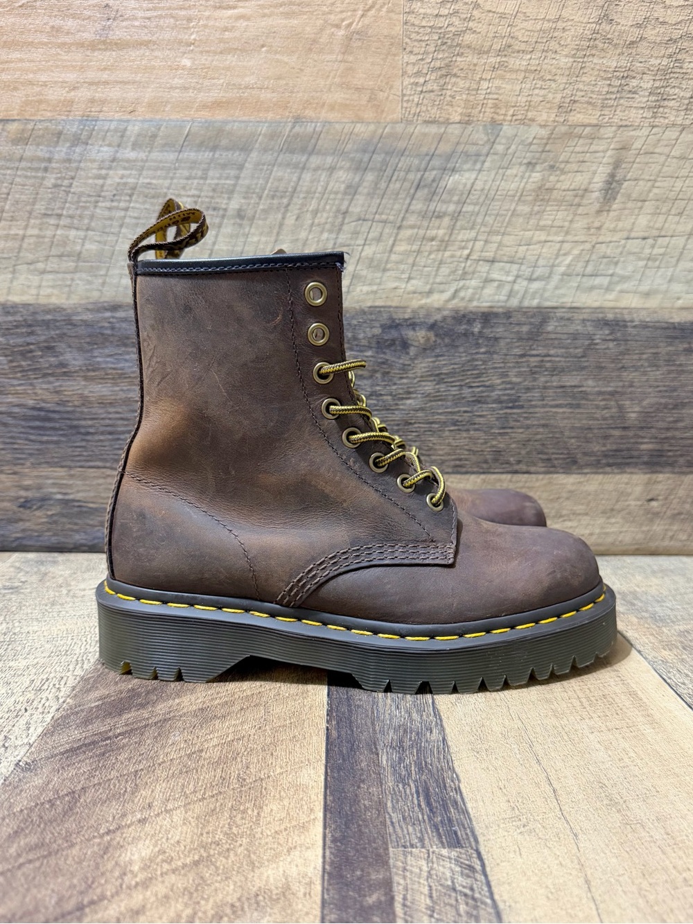 Dr. Martens 1460 Crazy Horse BEX Brown Leather Lace Up Boot Size 6 Men / 7 Women